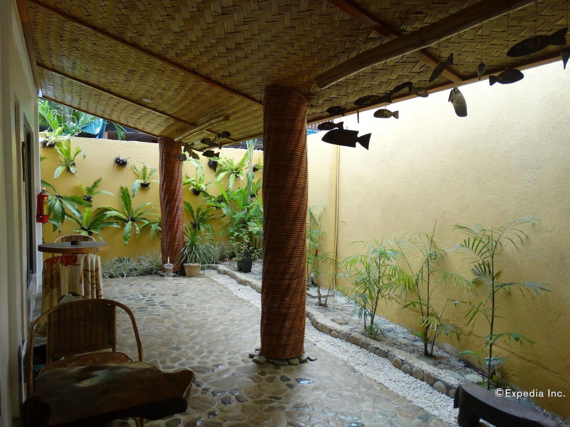 Floral Villarosa Puerto Princesa Εξωτερικό φωτογραφία