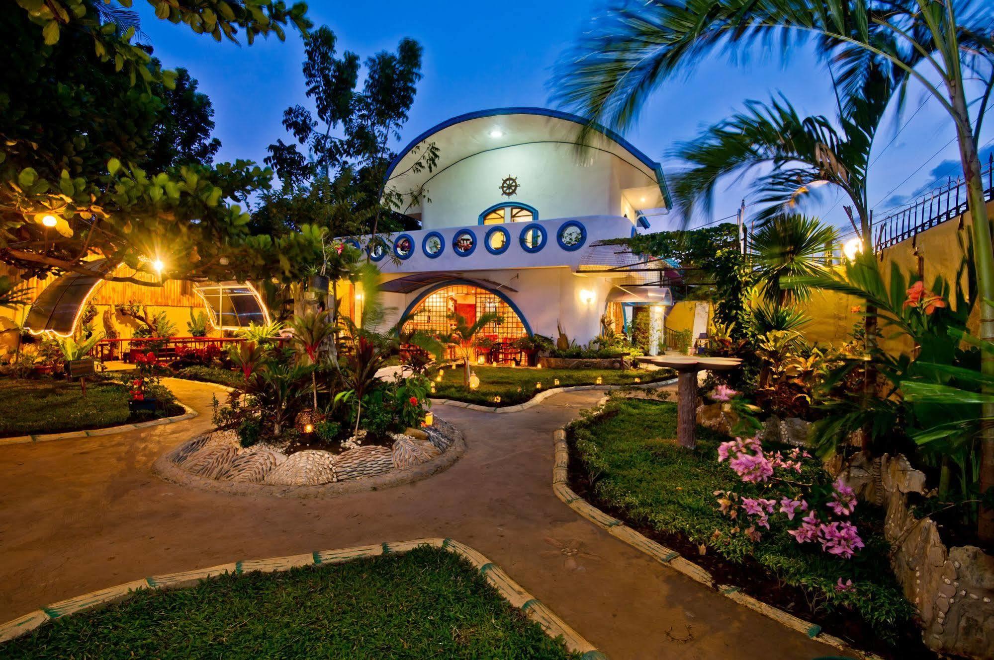 Floral Villarosa Puerto Princesa Εξωτερικό φωτογραφία